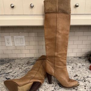 Elegant Tan Leather Heeled Boots